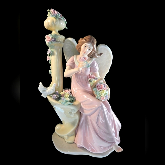 Members Mark Porcelain Figurine Beautiful Angel White Dove Flowers - Picture 1 of 16